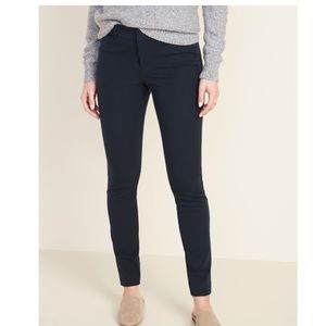 OLD NAVY “the DIVA” pixie pant